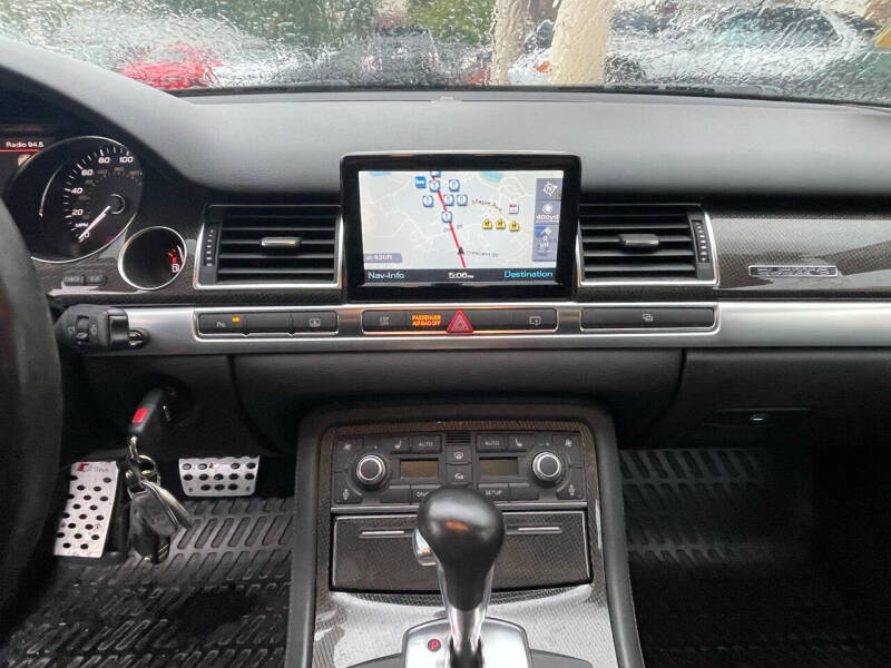 2008 Audi S8 quattro