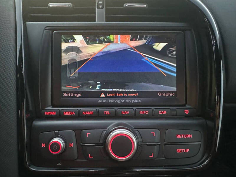 2011 Audi R8 5.2 quattro Spyder