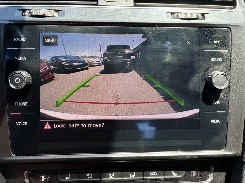 2019 Volkswagen e-Golf SE