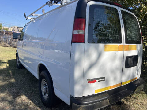 2014 Chevrolet Express 2500