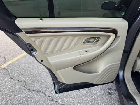 2013 Ford Taurus Limited