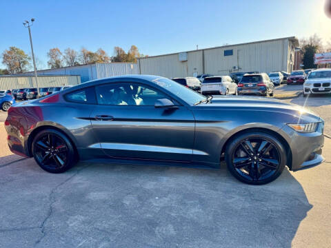 2016 Ford Mustang EcoBoost Premium