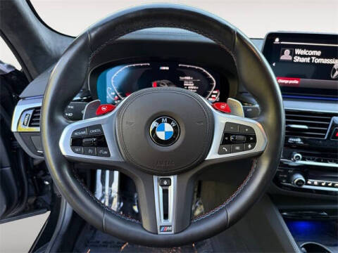 2022 BMW M5