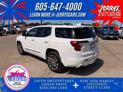 2023 GMC Acadia Denali