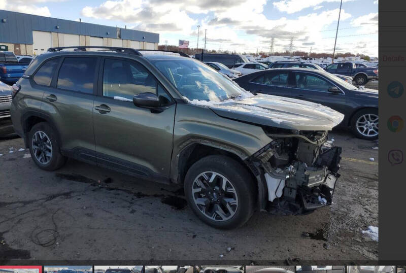 2025 Subaru Forester Premium