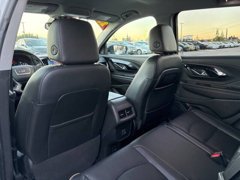 2023 GMC Terrain AT4