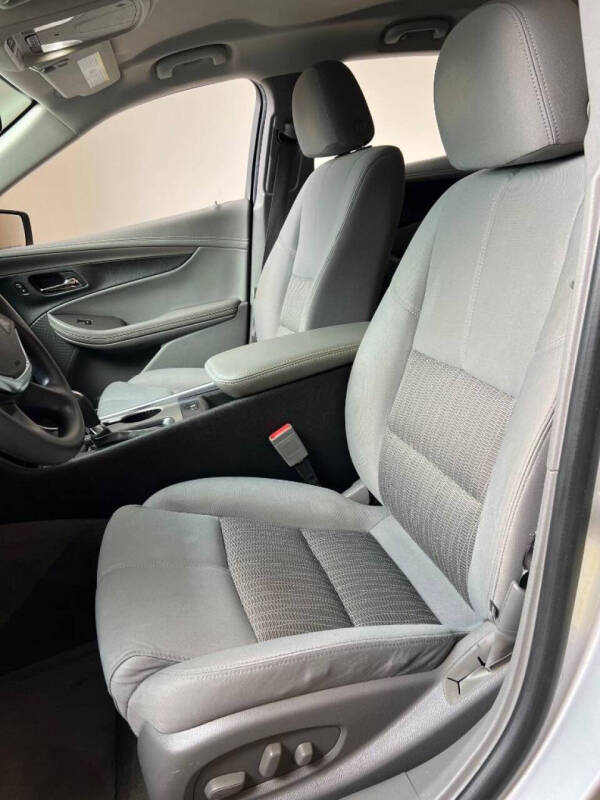 2017 Chevrolet Impala LS