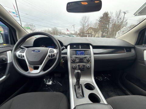 2013 Ford Edge SE