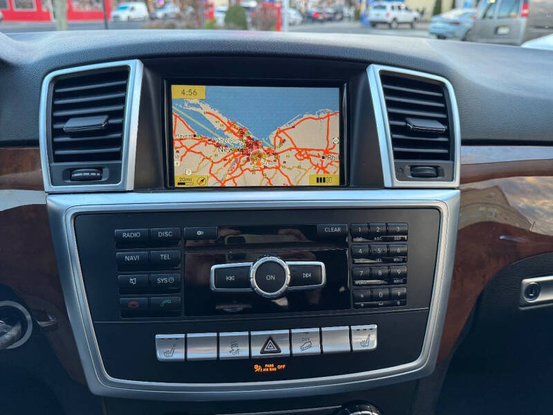 2012 Mercedes-Benz M-Class ML 550