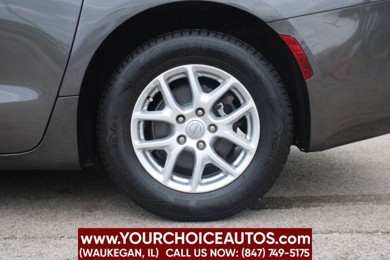 2017 Chrysler Pacifica LX