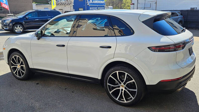 2019 Porsche Cayenne S