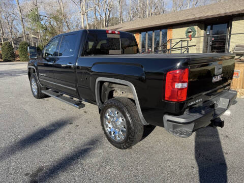 2018 GMC Sierra 2500HD Denali