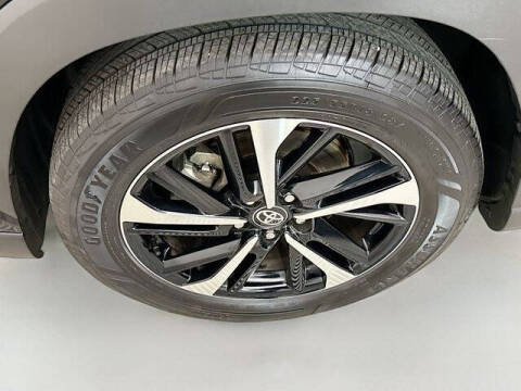 2024 Toyota Corolla Cross Hybrid