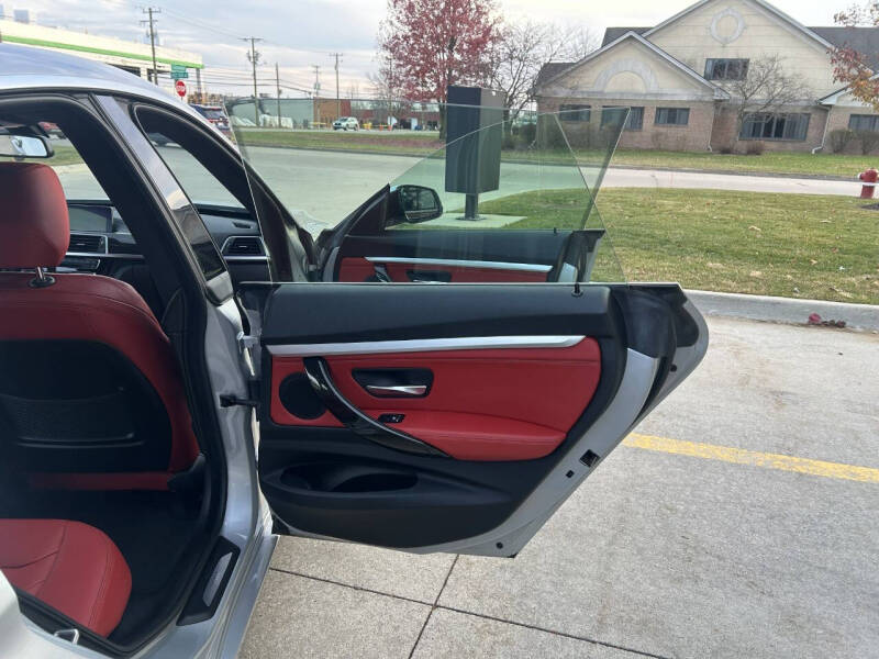 2018 BMW 3 Series 330i xDrive Gran Turismo