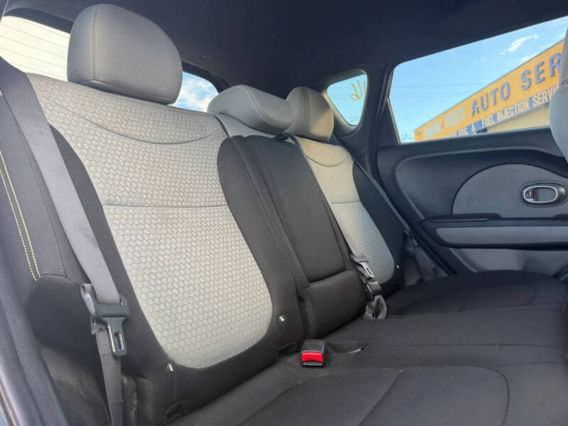 2014 Kia Soul +