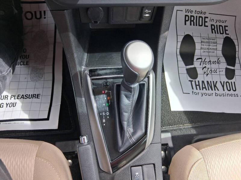 2016 Toyota Corolla LE