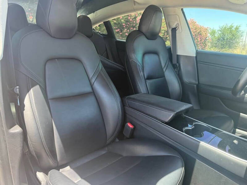 2018 Tesla Model 3 Mid Range