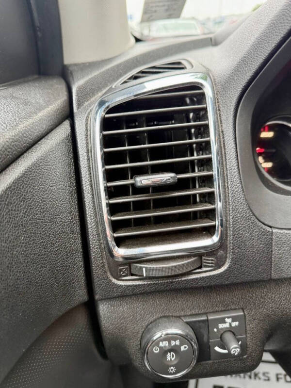 2011 GMC Acadia Denali