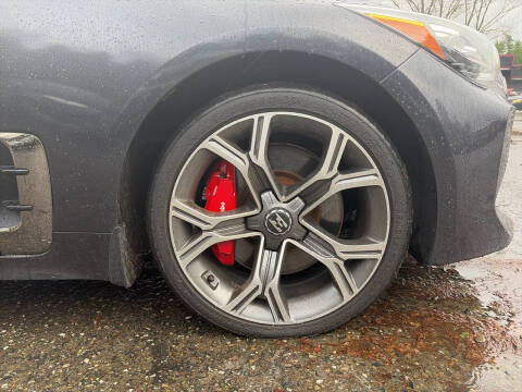 2019 Kia Stinger GT1