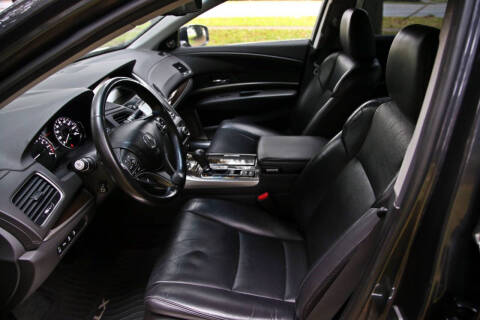 2016 Acura RLX w/Advance