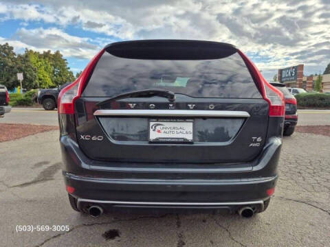 2016 Volvo XC60 T6 Drive-E R-Design Platinum