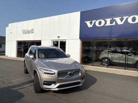 2024 Volvo XC90 Recharge T8 Ultimate Bright Theme 7P