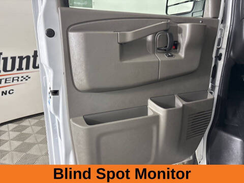 2023 Chevrolet Express LS 3500