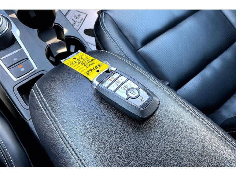 2024 Ford Escape Platinum