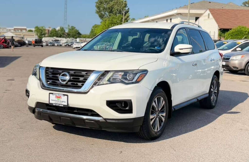 2017 Nissan Pathfinder S