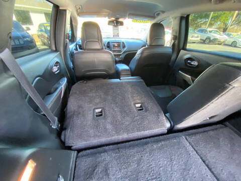 2018 Jeep Cherokee Latitude Plus