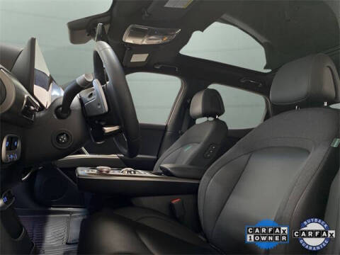 2024 Genesis GV60 Standard