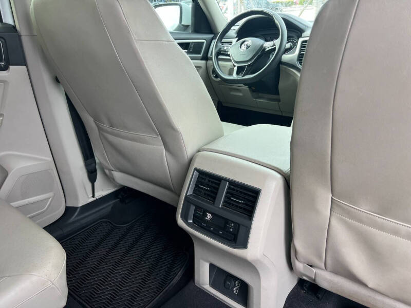 2019 Volkswagen Atlas V6 SE R-Line