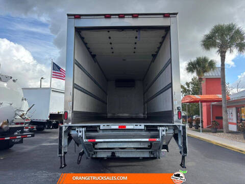 2019 Freightliner M2 106