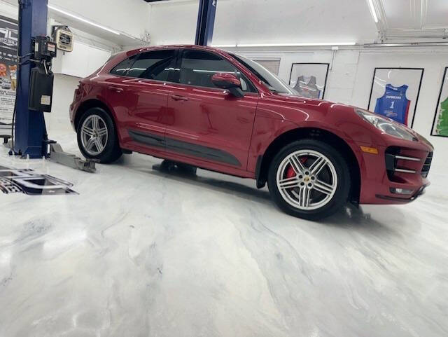 2015 Porsche Macan Turbo