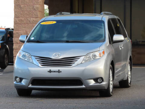 2015 Toyota Sienna