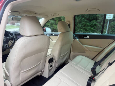 2015 Volkswagen Tiguan S