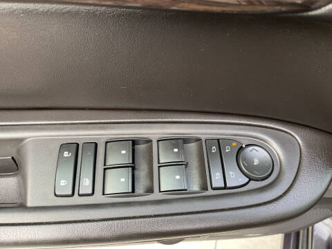 2016 GMC Acadia Denali