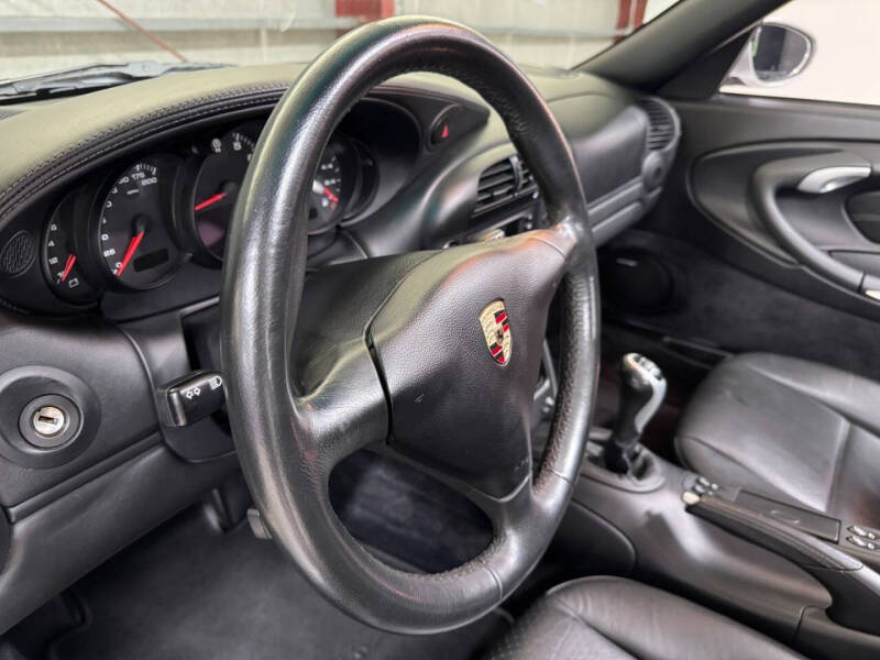 2004 Porsche 911 Carrera 4S