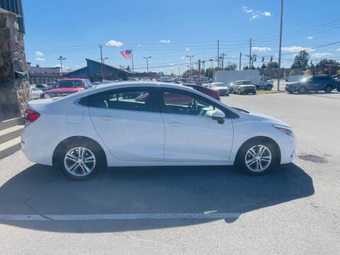 2017 Chevrolet Cruze LT Auto