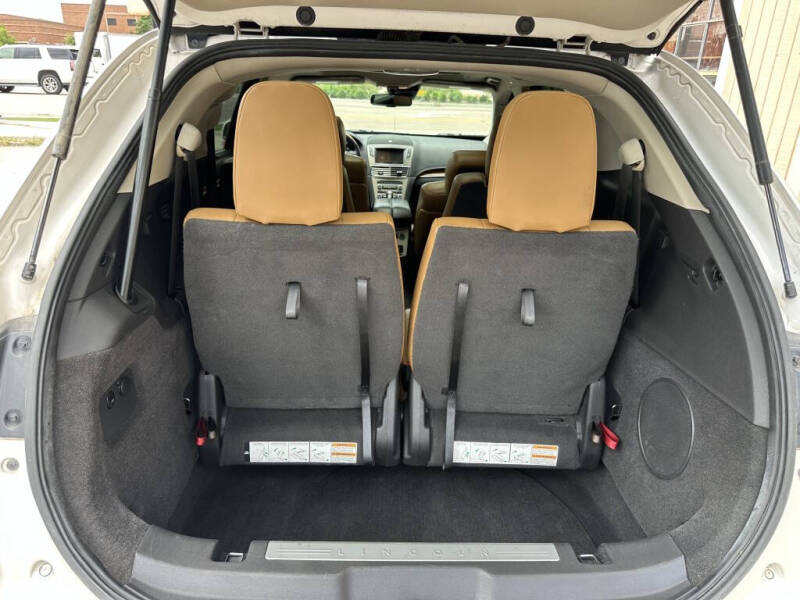 2010 Lincoln MKT