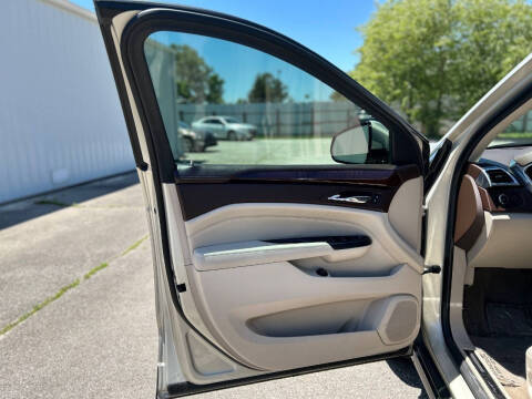 2013 Cadillac SRX Performance Collection