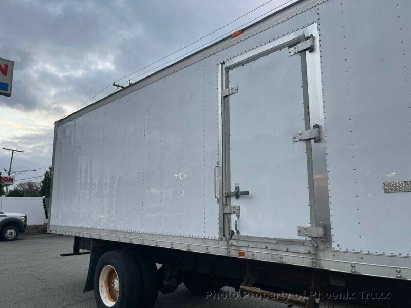 2015 Freightliner M2 106