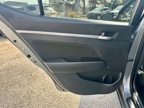 2019 Hyundai Elantra SEL