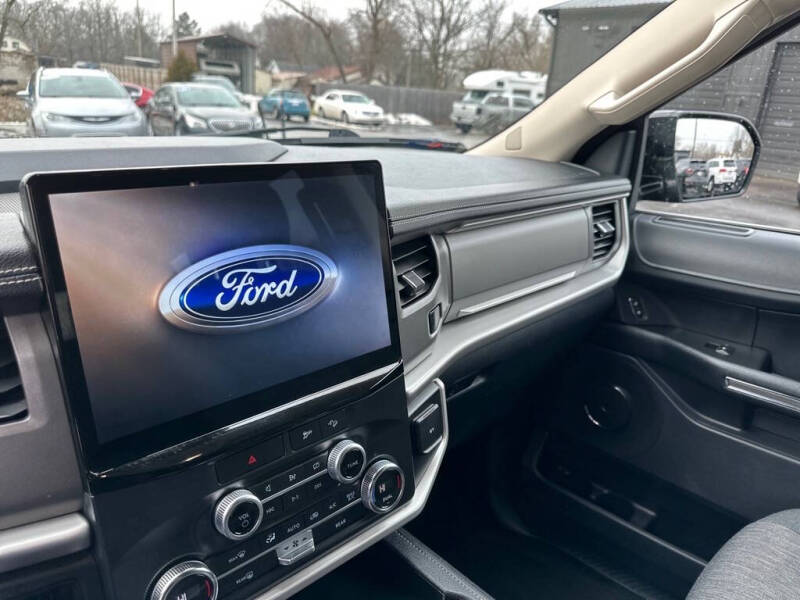 2022 Ford Expedition XLT