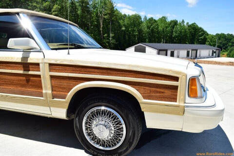 1986 Chrysler Le Baron Mark Cross Town and Country