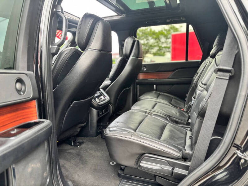 2018 Lincoln Navigator Select