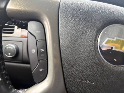2011 Chevrolet Suburban LS