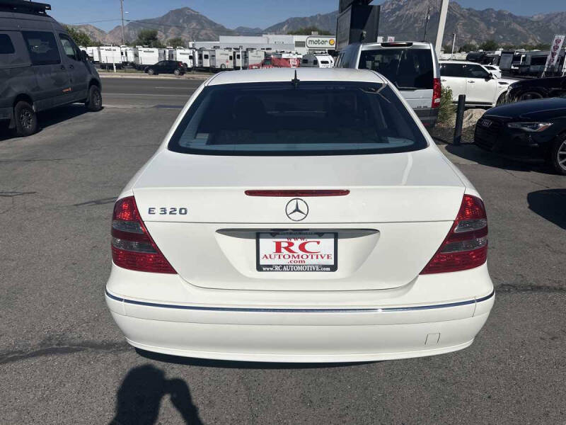 2005 Mercedes-Benz E-Class E 320