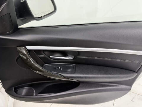 2018 BMW 3 Series 330i