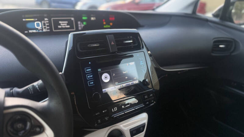 2017 Toyota Prius Two